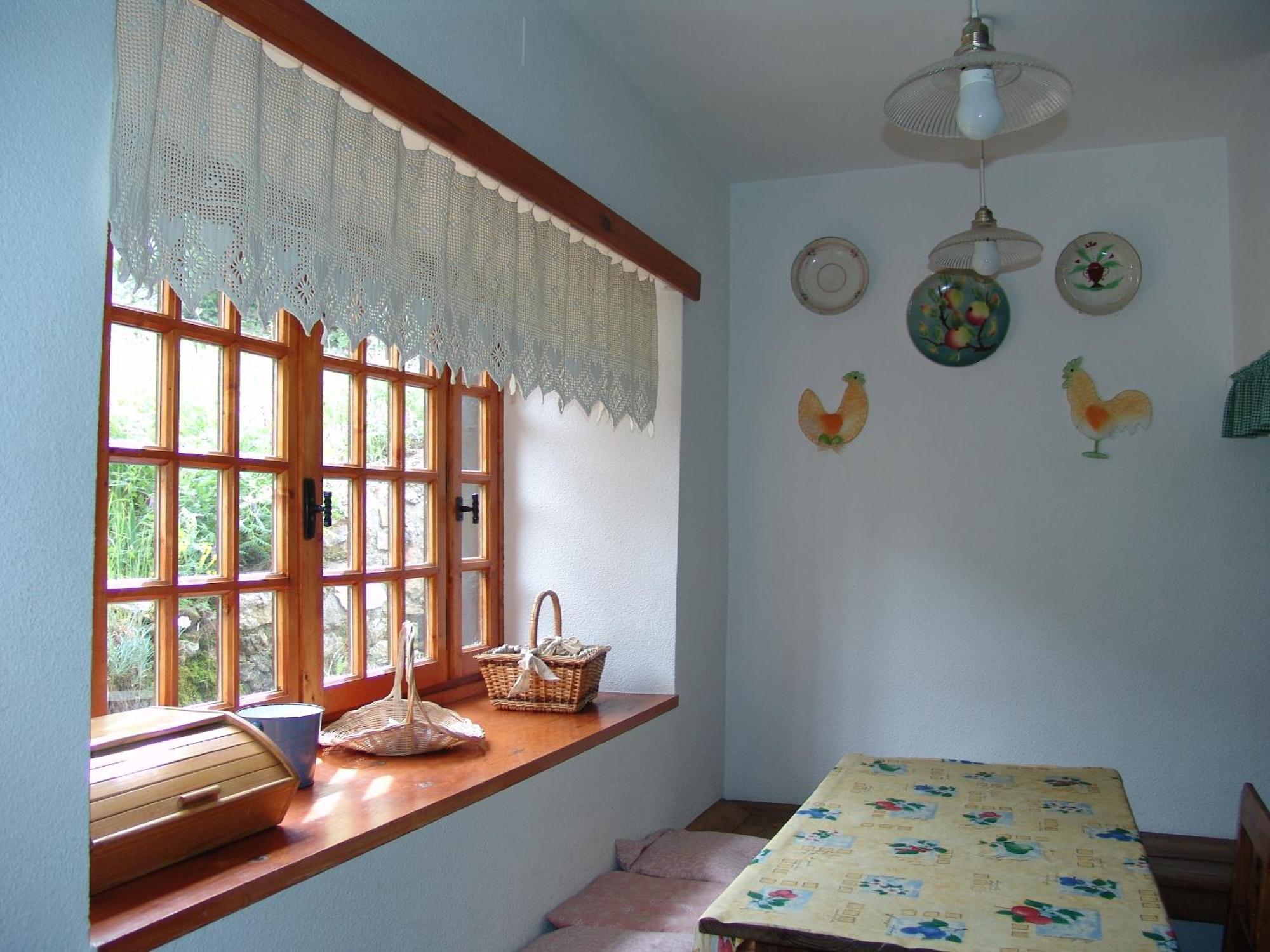 Casas De Zapatierno Guest House Espierba Room photo